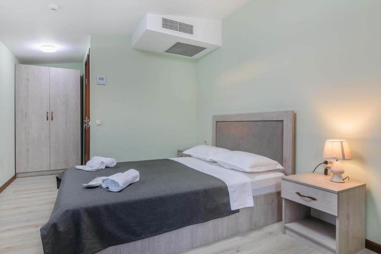 Gala Boutique Hotel Кутаиси Екстериор снимка