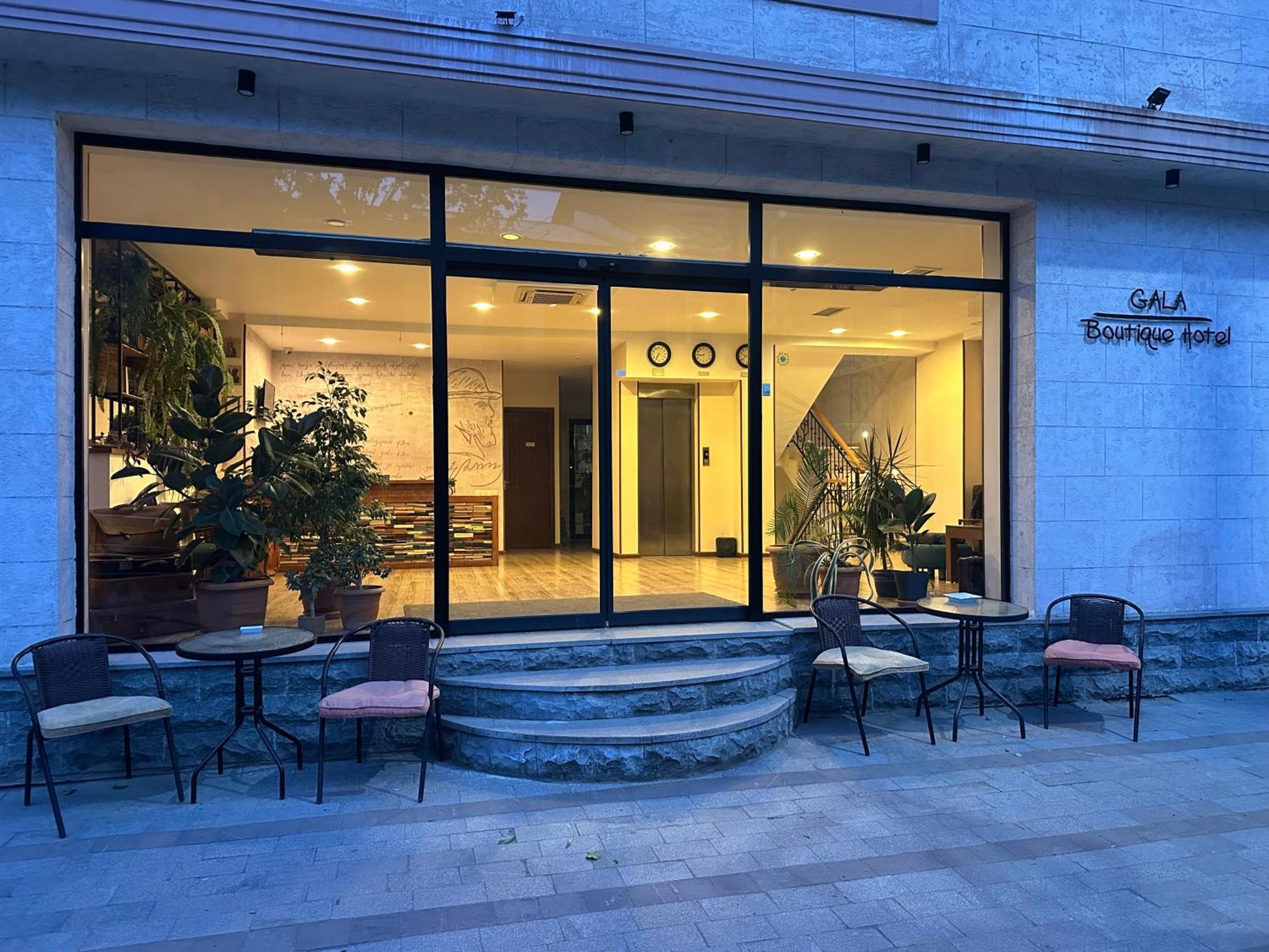 Gala Boutique Hotel Кутаиси Екстериор снимка