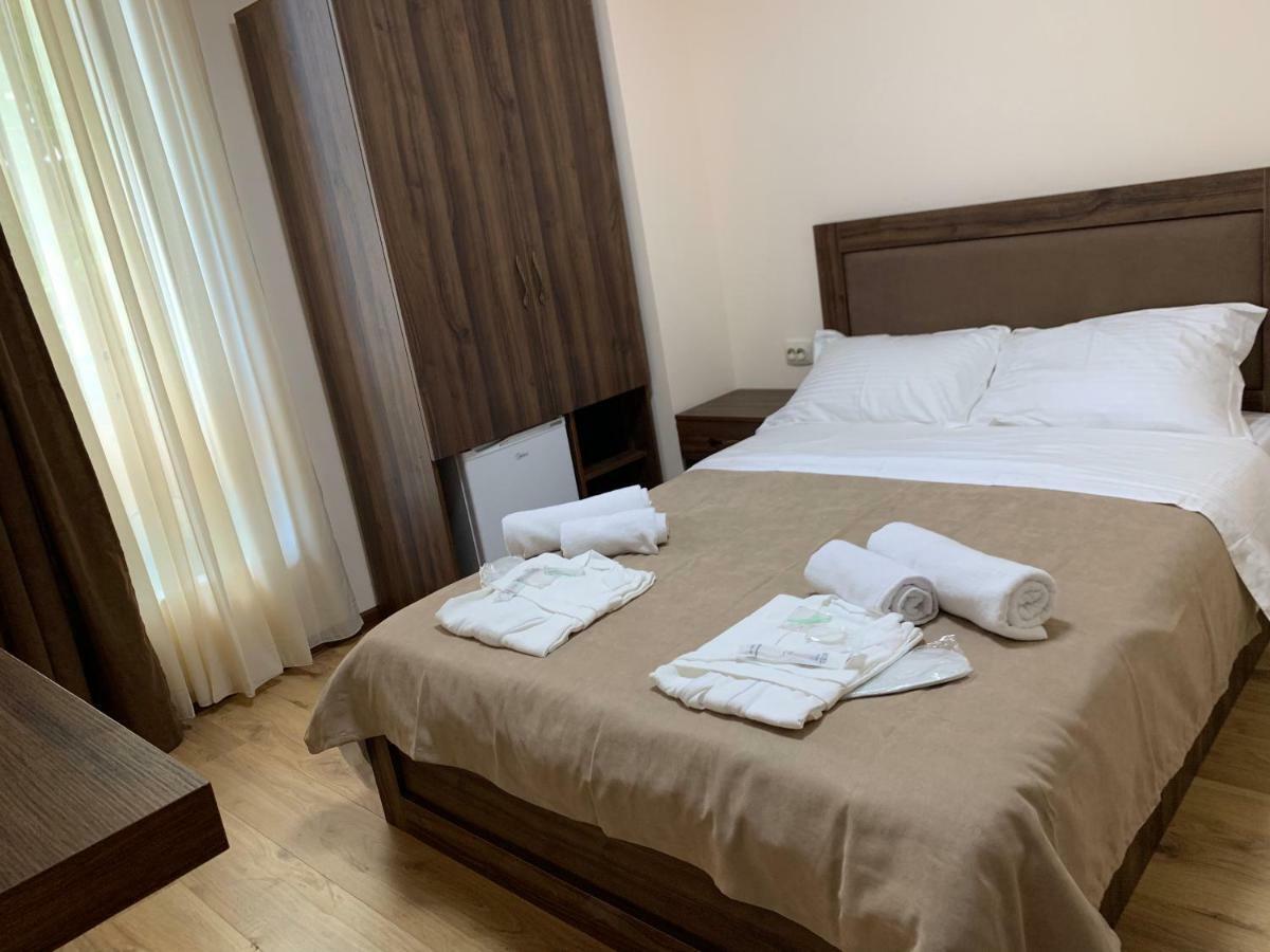 Gala Boutique Hotel Кутаиси Екстериор снимка