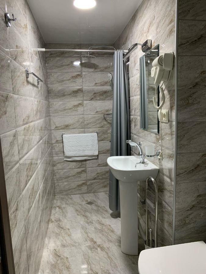 Gala Boutique Hotel Кутаиси Екстериор снимка
